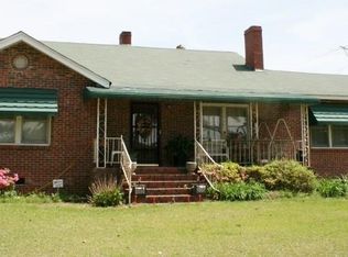 1479 Currys Lake Rd, Gray Court, SC 29645