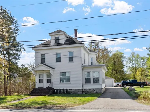 15-15R Warren Ave, Chelmsford, MA 01824