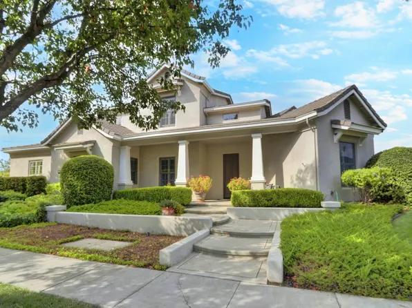 2721 Centennial Dr, Woodland, CA 95776