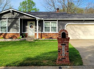 565 Chele Dr, Saint Charles, MO 63304