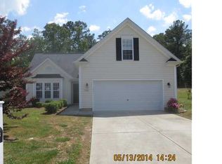 1718 Heisser Ln, Fuquay Varina, NC 27526