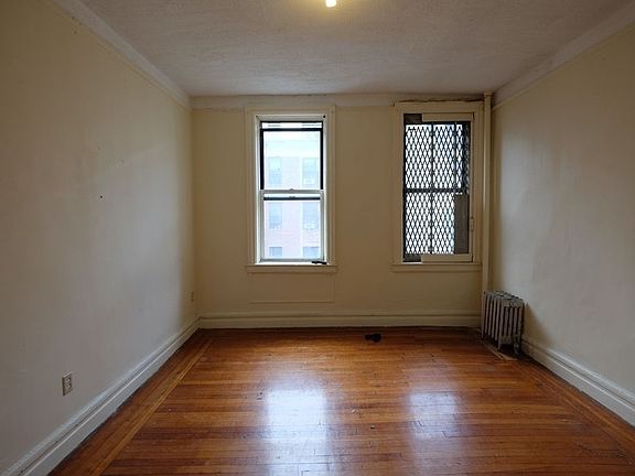 5th image of 665 W 160th St APT 4D