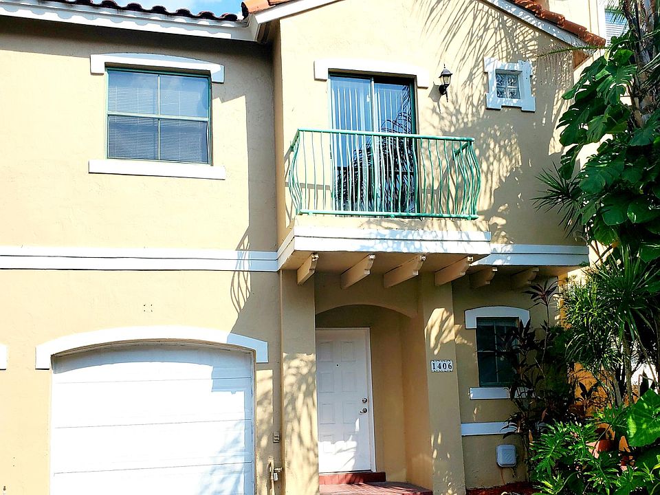 1st image of 1406 NW 126th Way