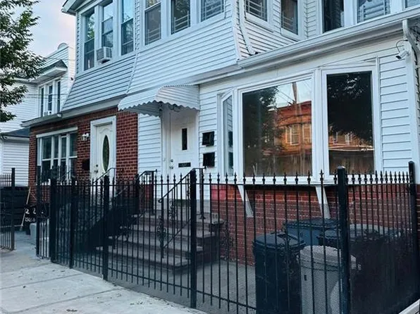 70 Nichols Ave, Brooklyn, NY 11208