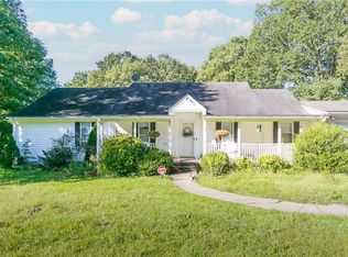 8646 Chipboard Rd, Rural Hall, NC 27045