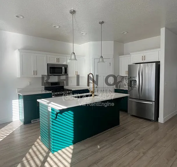 1647 N 3700 W — Photo 1