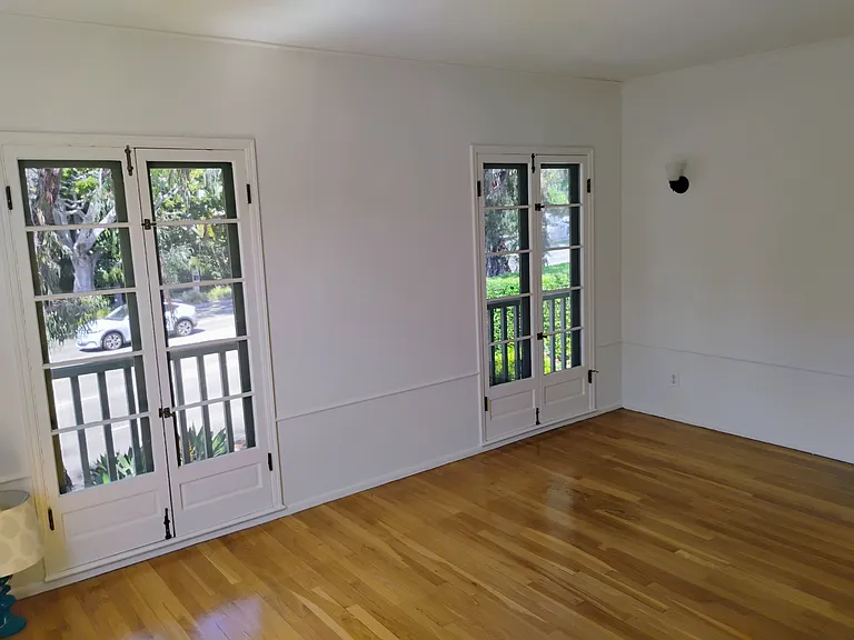 6264 W Olympic Blvd — Photo 17