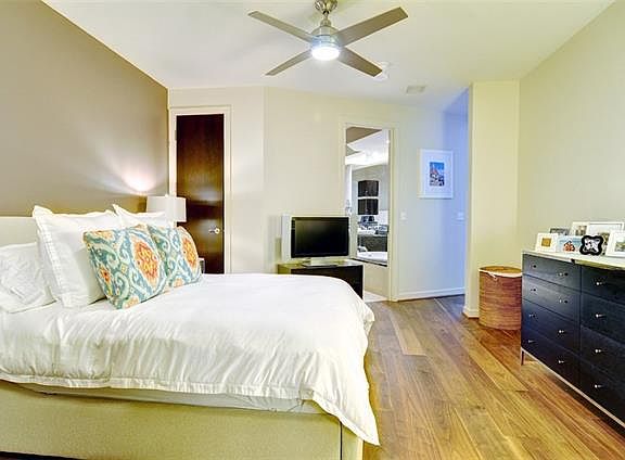 5th image of 2600 W 7th St APT 2712