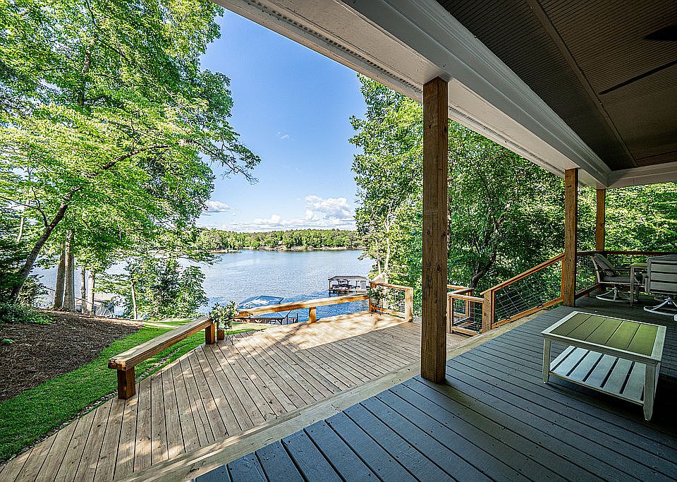 1st image of 115 Shelton Ln