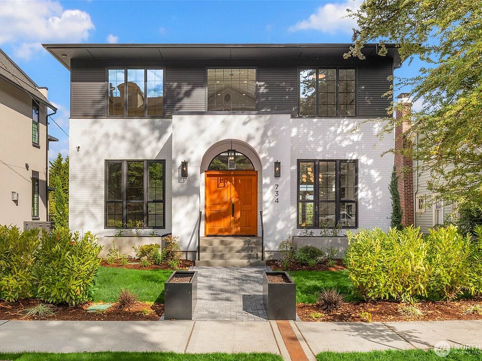 1st image of 734 22nd Avenue E