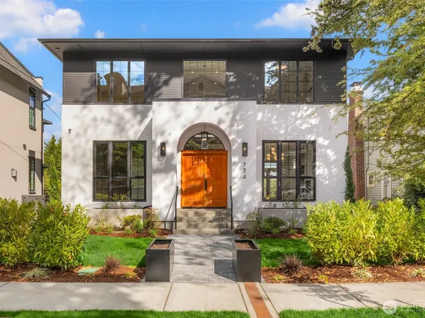 734 22nd Avenue E, Seattle, WA 98112