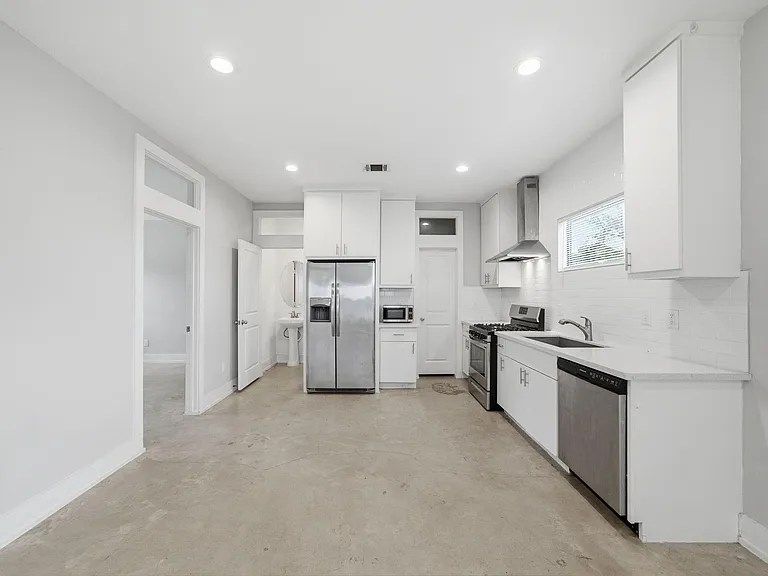 603 Edgewood St #B — Photo 7