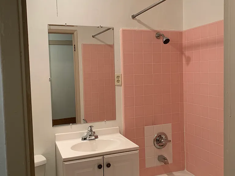 130 Irene Ct #5 — Photo 5