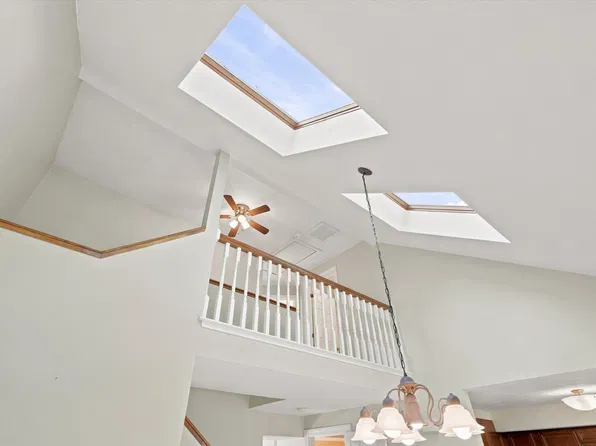 59 Holyoke St APT 3, Lynn, MA 01905