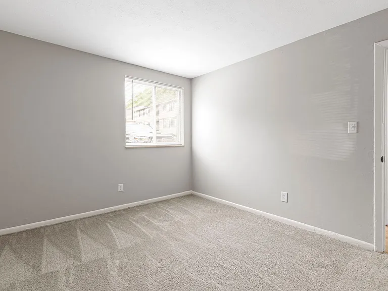 The Hills Apartment Homes — Photo 15