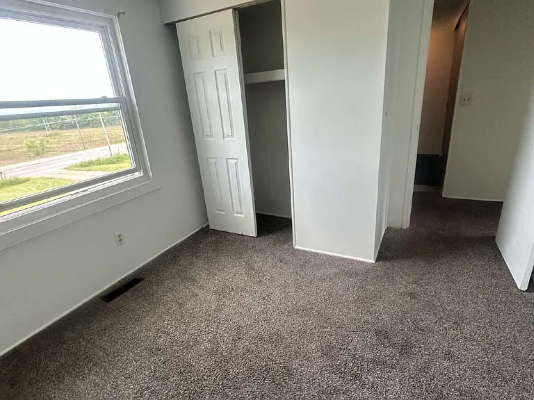 4112 Main St #1 — Photo 10