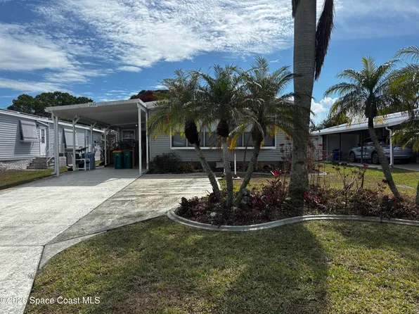 1458 Gardenia Dr, Barefoot Bay, FL 32976