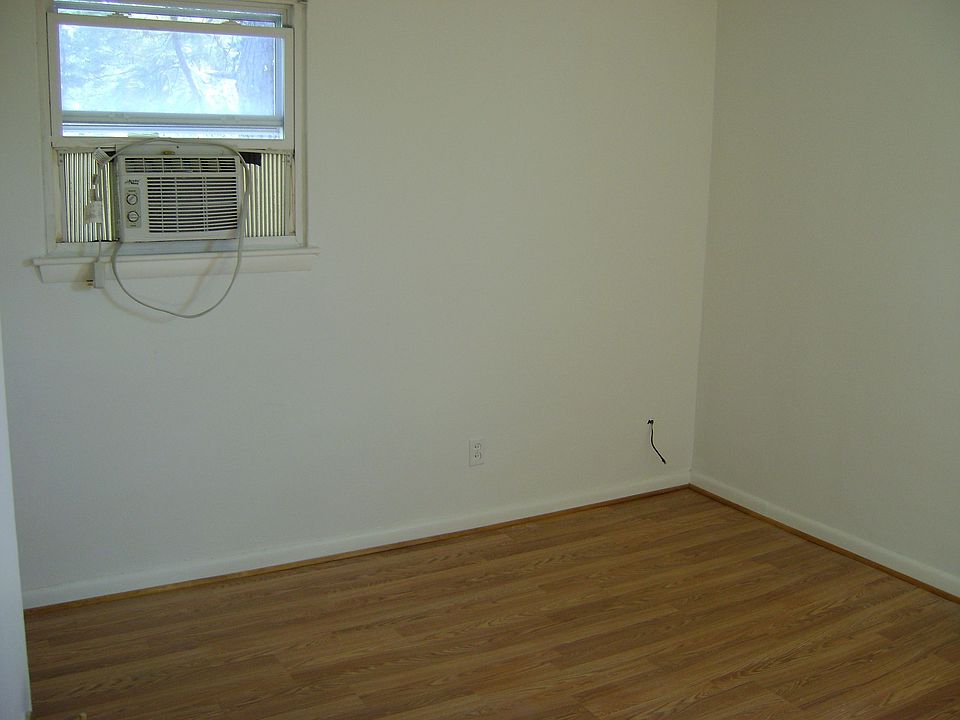 Laminate Floor Upstairs