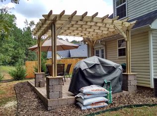 322 Tall Pine Ln, Athens, GA 30605