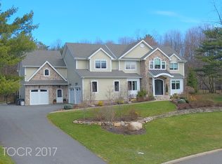 68 Valley View Ter, Montvale, NJ 07645