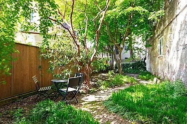 54 Seventh Avenue South in West Village