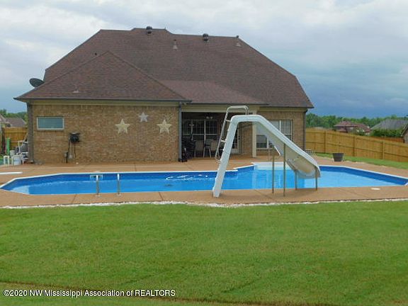 3rd image of 8730 Shallow Creek Dr