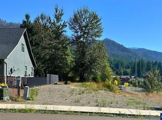 295 Janice Ct, Detroit, OR 97342