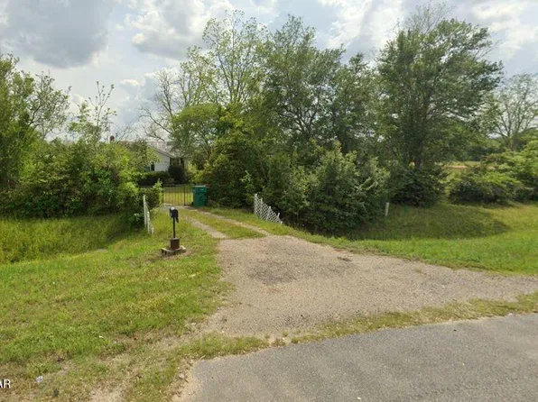 6775 Us Highway 90, Grand Ridge, FL 32442