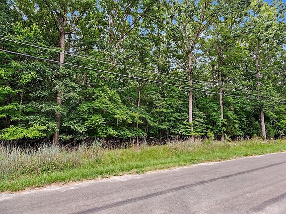2nd image of 911 Torredge Rd #24-25