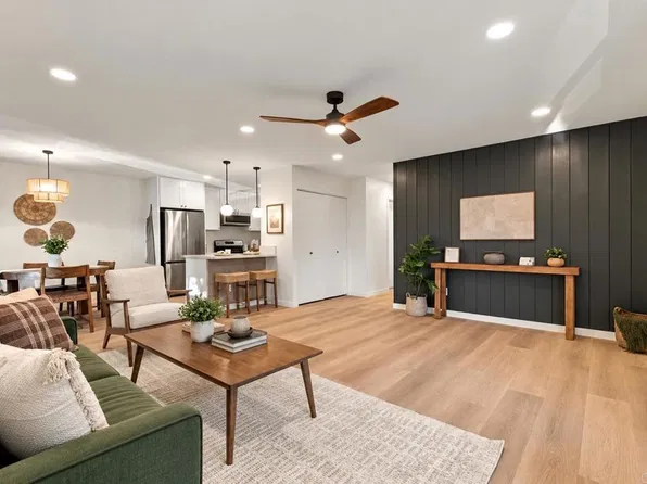 7861 Camino Tranquilo, San Diego, CA 92122