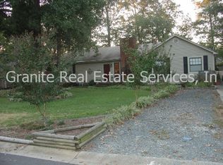 6411 Clearwater Dr, Indian Trail, NC 28079