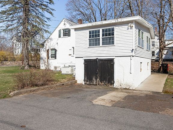 3rd image of 45 Cocasset St
