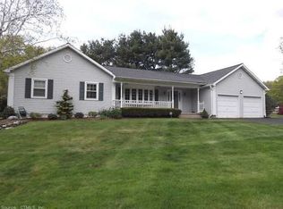 216 Rollingbrook, Windsor, CT 06095