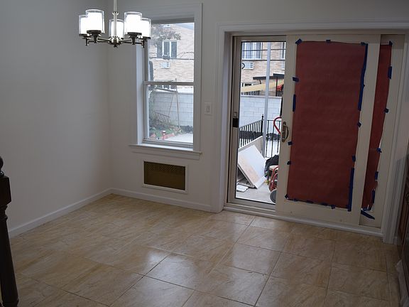 5th image of 1543 E 29th St
