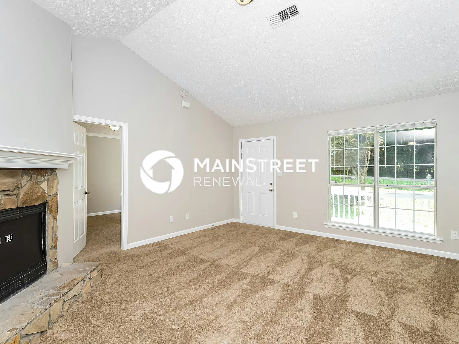 105 Woodridge Dr — Photo 3
