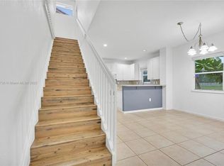 1813 NW 74th Way, Hollywood, FL 33024