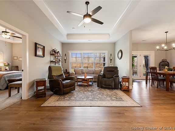 4th image of 3409 Elaine Avenue
