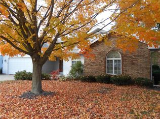 1307 Audrey Ln, Charleston, IL