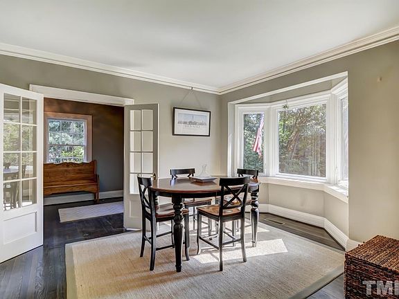 3rd image of 1066 W Forest Hills Blvd