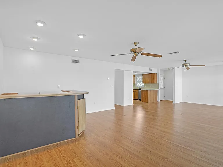 7845 Boca Ciega Dr #A — Photo 15