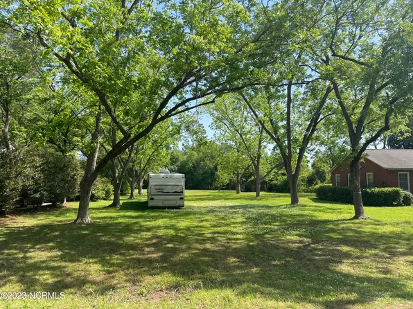 4211 Cedar Ave, Wilmington, NC 28403