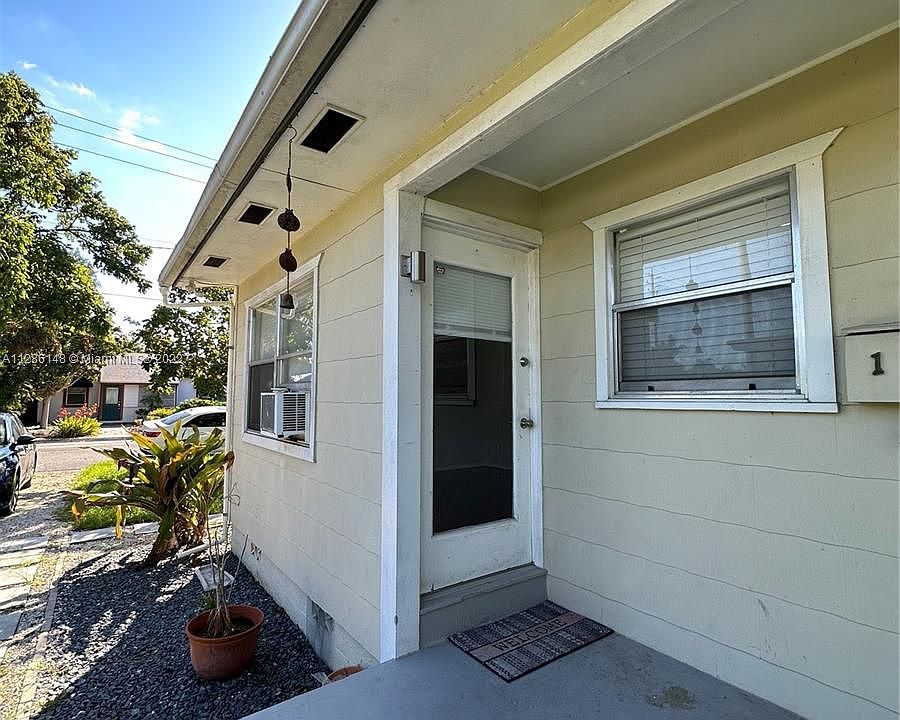 1st image of 1129 NE 17th Ave Unit 2