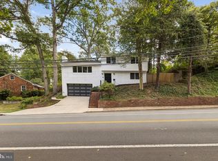 3209 Military Rd, Arlington, VA 22207