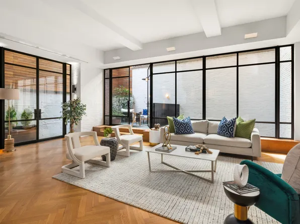 301 East 52nd Street GARDEN A image 1 of 17