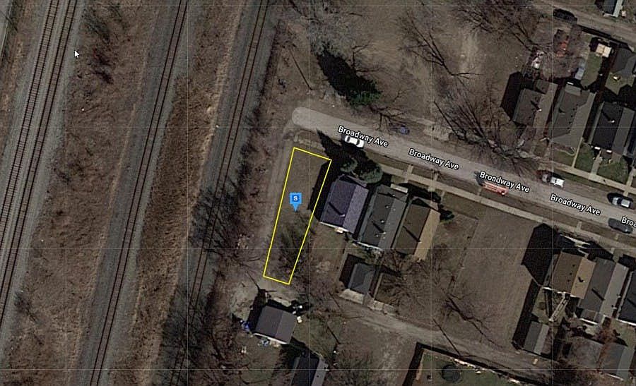 1st image of 81 W Broadway St