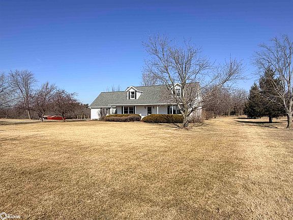 2nd image of 2099 Libertyville Rd