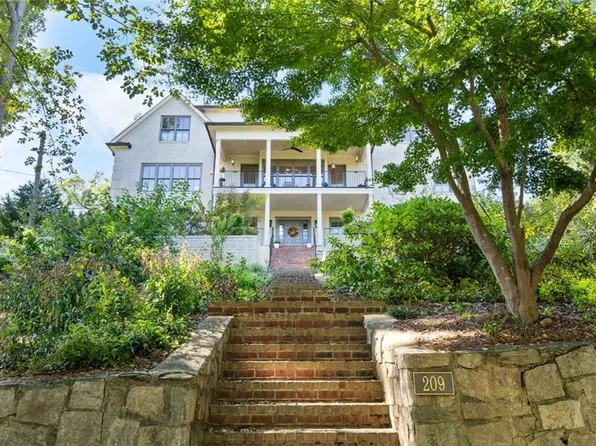 209 Little John Trl NE, Atlanta, GA 30309