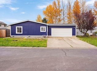 814 James St, Independence, OR 97351