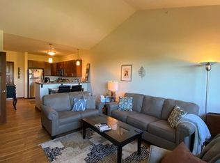 4606 Siggelkow Rd #104, Mc Farland, WI 53558