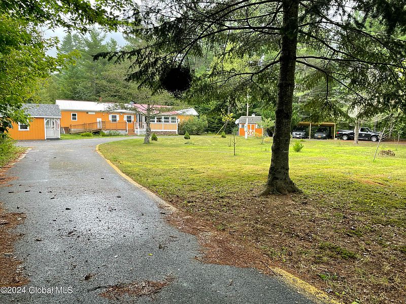 4th image of 27 Middle Agard Road